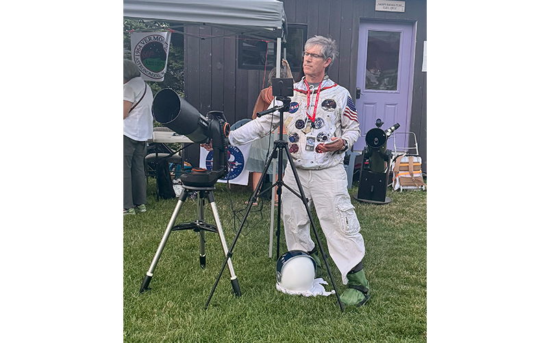 StargazingParty Eye on the Sky