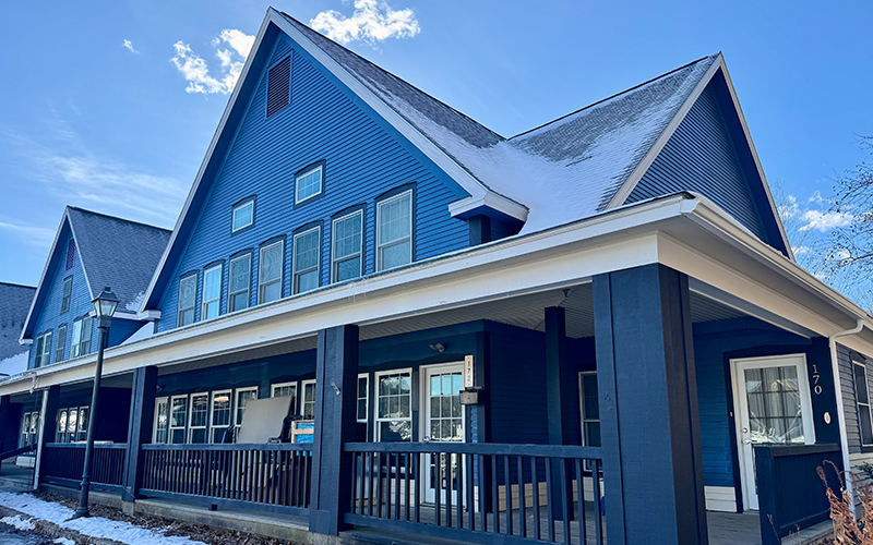 Joy Bar and Restaurant