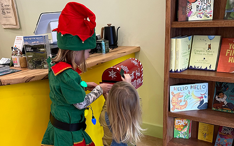 Kids' Corner - Mad River Valley shops host third annual Waitsfield Holiday Walkabout