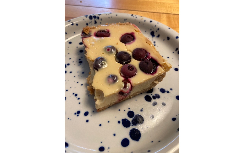 Tart berry/fruit tart
