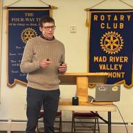 Managan speaks to Rotarians